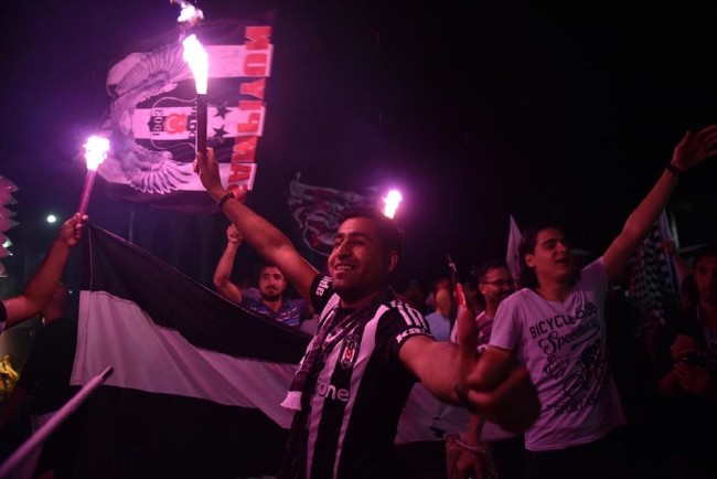 Şenol Güneş tarih yazdı 10