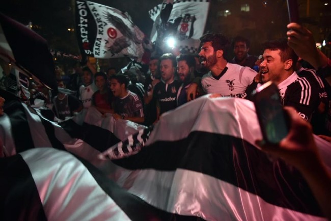 Şenol Güneş tarih yazdı 17