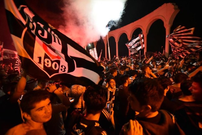 Şenol Güneş tarih yazdı 7