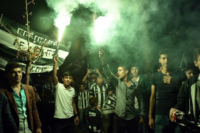 Şenol Güneş tarih yazdı 6