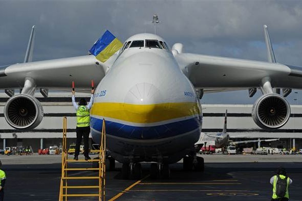 Dev uçağa akın ettiler 20