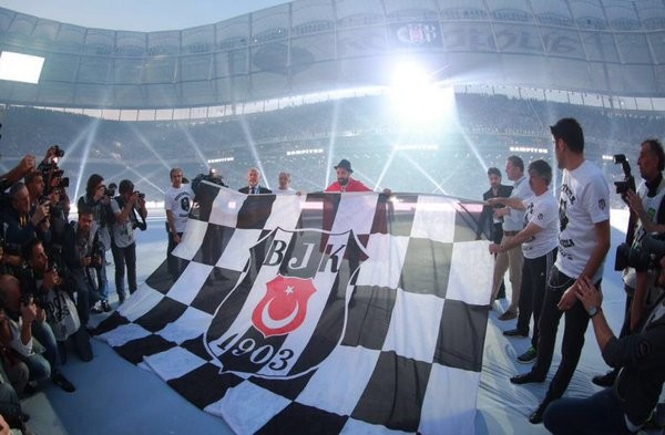 DNA'sında şeref ve onur var 2