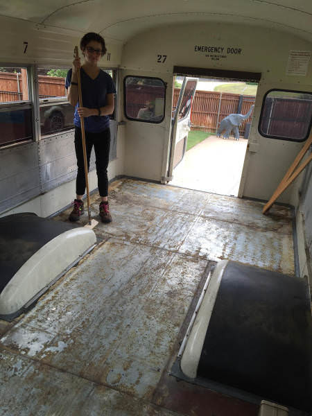 Eski otobüsten cennet yarattılar 1