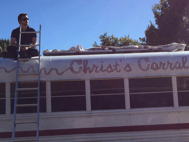 Eski otobüsten cennet yarattılar 9