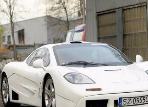 Hurdalıktan McLaren çıkarttılar 25