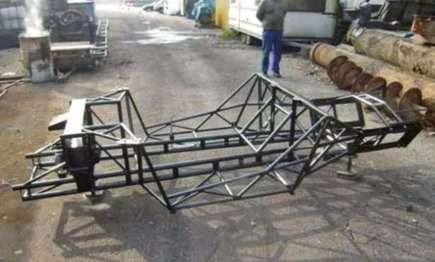 Hurdalıktan McLaren çıkarttılar 3