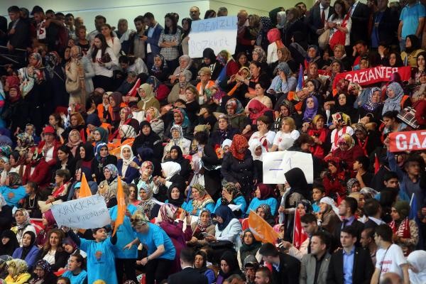 AK Parti kongresinden ilk kareler 31