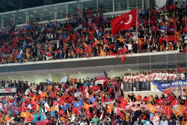 AK Parti kongresinden ilk kareler 7