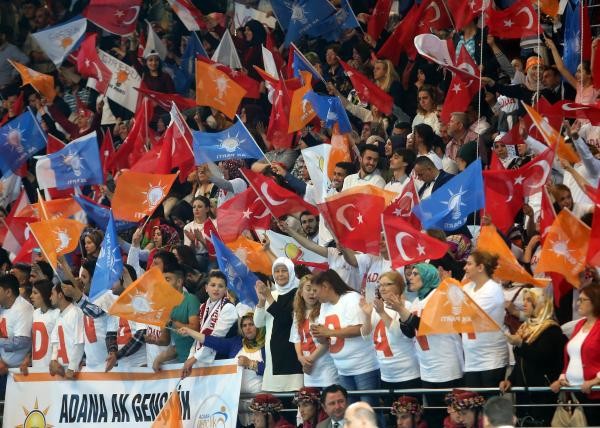 AK Parti kongresinden ilk kareler 8