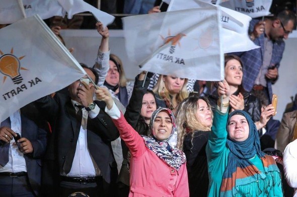 AK Parti kongresinden ilk kareler 18