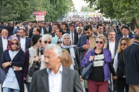 AK Parti kongresinden ilk kareler 17