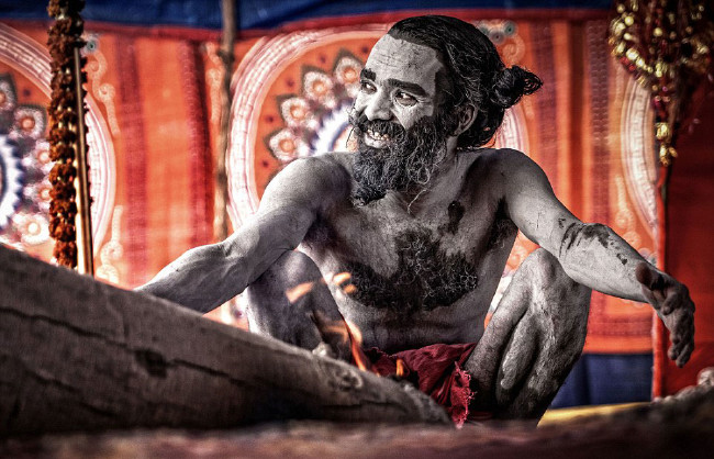 Aghori Babalar ölülerini yiyor 8