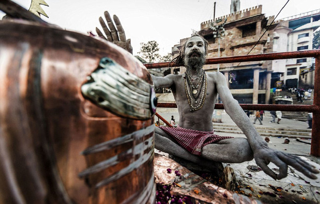 Aghori Babalar ölülerini yiyor 12