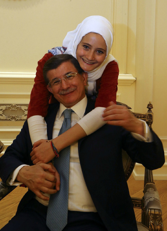 Davutoğlu’nun başbakanlıktaki 21 ayı 3