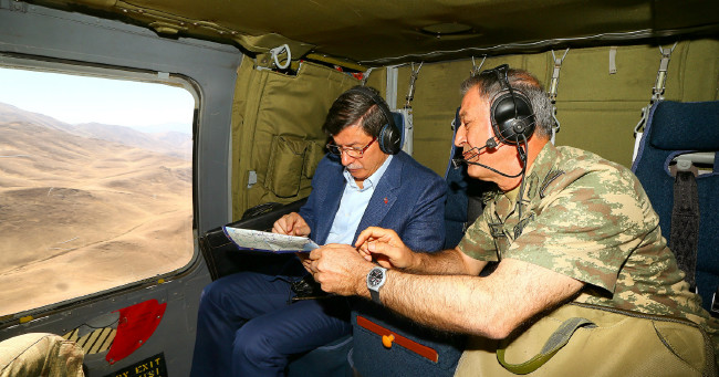 Davutoğlu’nun başbakanlıktaki 21 ayı 21