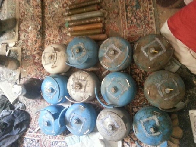 Teröristler evleri ateşe veriyor 9