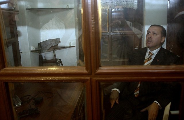 Arşivden çıkan siyaset 85