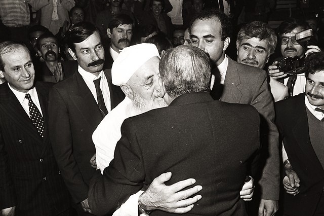 Arşivden çıkan siyaset 4