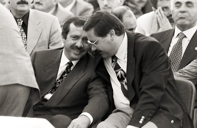 Arşivden çıkan siyaset 56