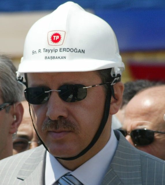 Arşivden çıkan siyaset 67