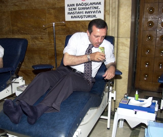 Arşivden çıkan siyaset 68