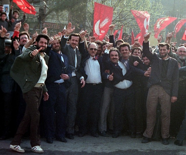 Arşivden çıkan siyaset 75