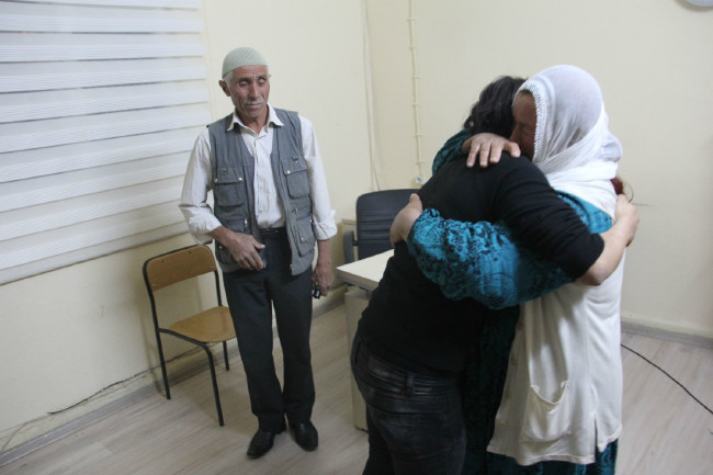 Teslim olan Zehra Kaya'nın ilk görüntüleri 12