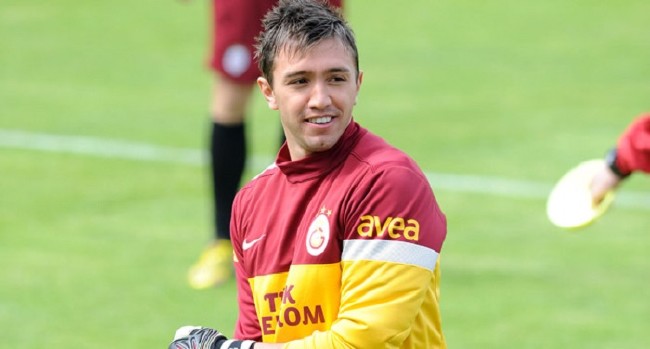Galatasaray Muslera için teklif bekliyor 5