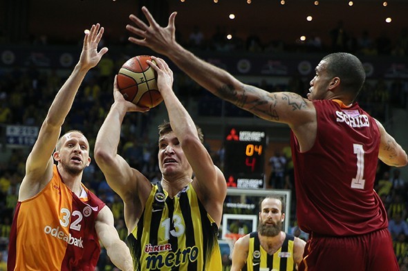 G.Saraylıları çıldırtan anlar 1