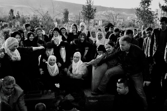 Amerikalı muhabir Sur'a girdi 4