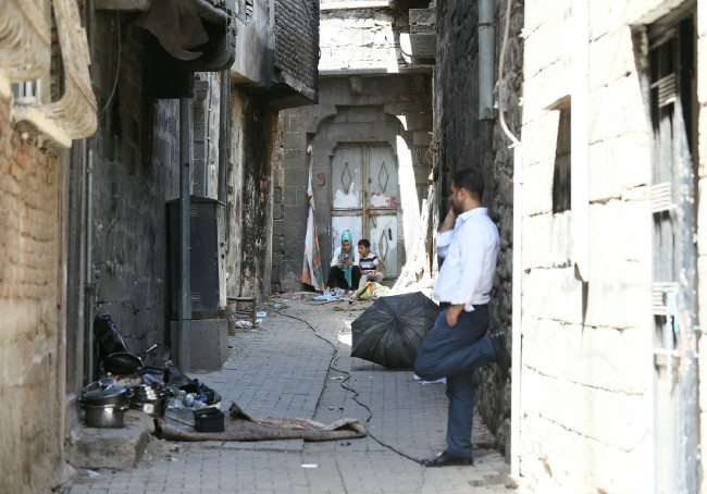 Amerikalı muhabir Sur'a girdi 19