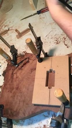 Tahta parçasından gitar yaptı 6