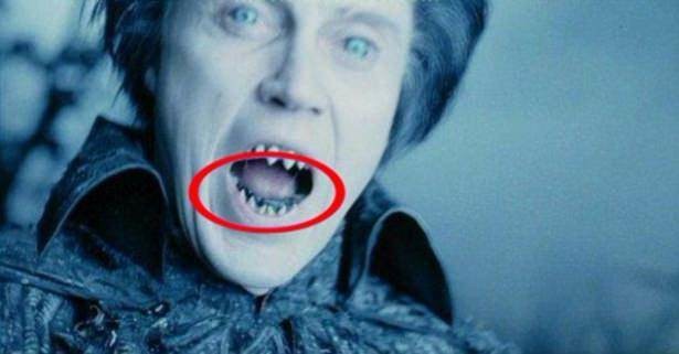 Efsane filmlerin efsane hataları 22