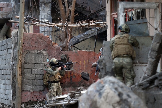 Terörle mücadele eden kahramanların hikayeleri 12