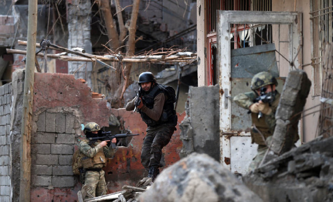 Terörle mücadele eden kahramanların hikayeleri 17