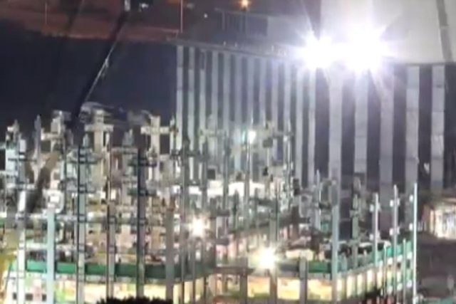 19 günde 57 katlı gökdelen yaptılar 12