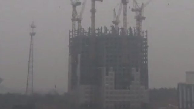 19 günde 57 katlı gökdelen yaptılar 13