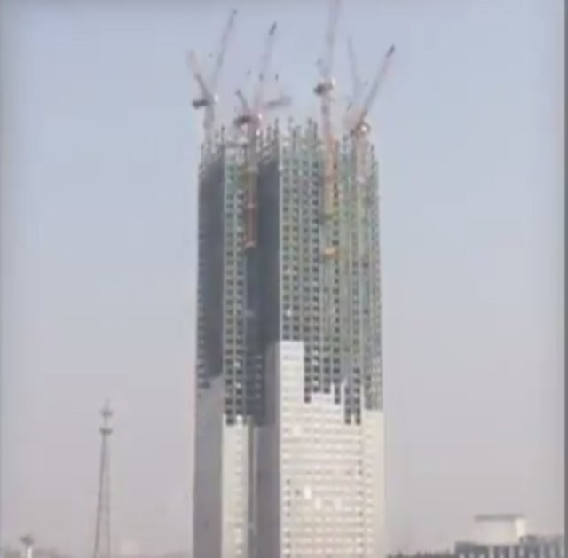 19 günde 57 katlı gökdelen yaptılar 23