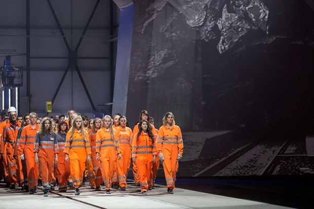 Dünyanın en uzun tüneli açıldı 11