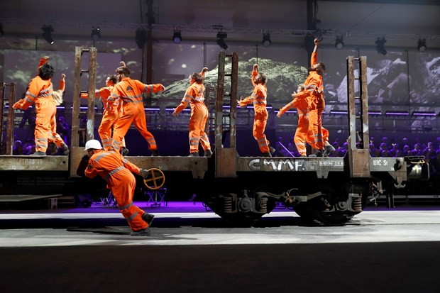 Dünyanın en uzun tüneli açıldı 12