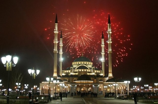 Dünyanın en büyük camileri 5