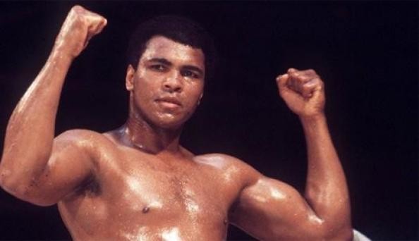 Muhammed Ali'nin cenazesi doğduğu şehre ulaştı 12