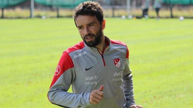 Gökhan Gönül EURO 2016'dan döner dönmez imzayı atıyor 2