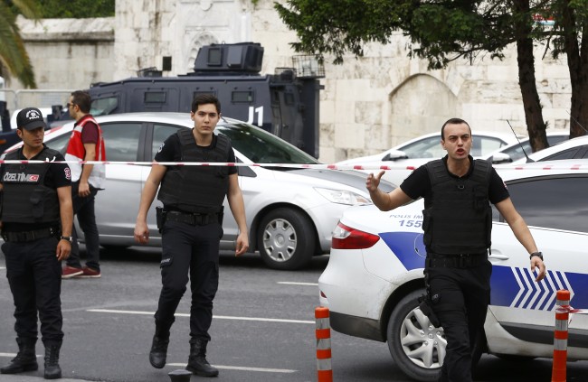 İstanbul Vezneciler'deki patlamadan sonraki görüntüler 13