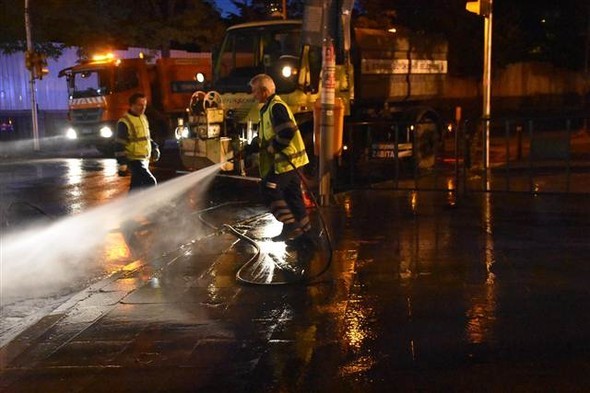 Vezneciler sokaklarında her yer bayrak 6