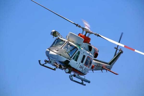 Denize atlayan komandolar göçmenleri kurtardı 21