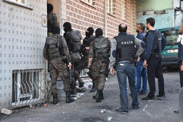 Gaziosmanpaşa'da uyuşturucu operasyonu 4