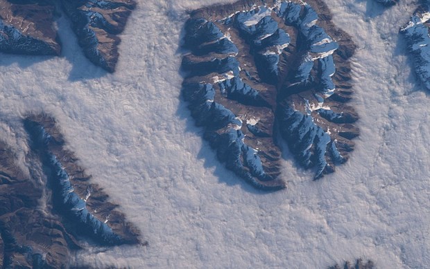 Astronotların paylaşım rekorları kıran kareleri 10