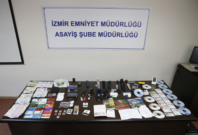 İşte Atalay Filiz'in çantasından çıkanlar 22