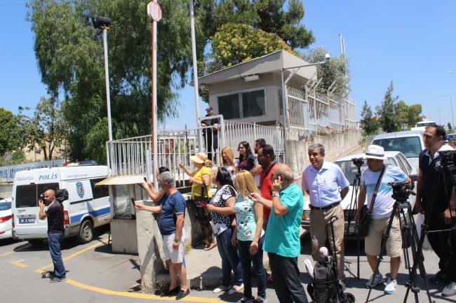 İşte Atalay Filiz'in çantasından çıkanlar 40